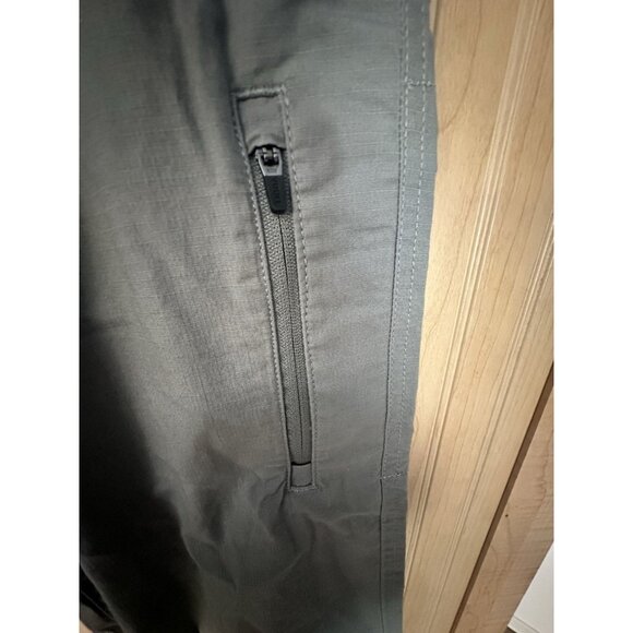 Vuori Pants Womens Size XS Olive Green Ripstop Mid Rise Full Length Zip Pocket - Picture 3 of 6